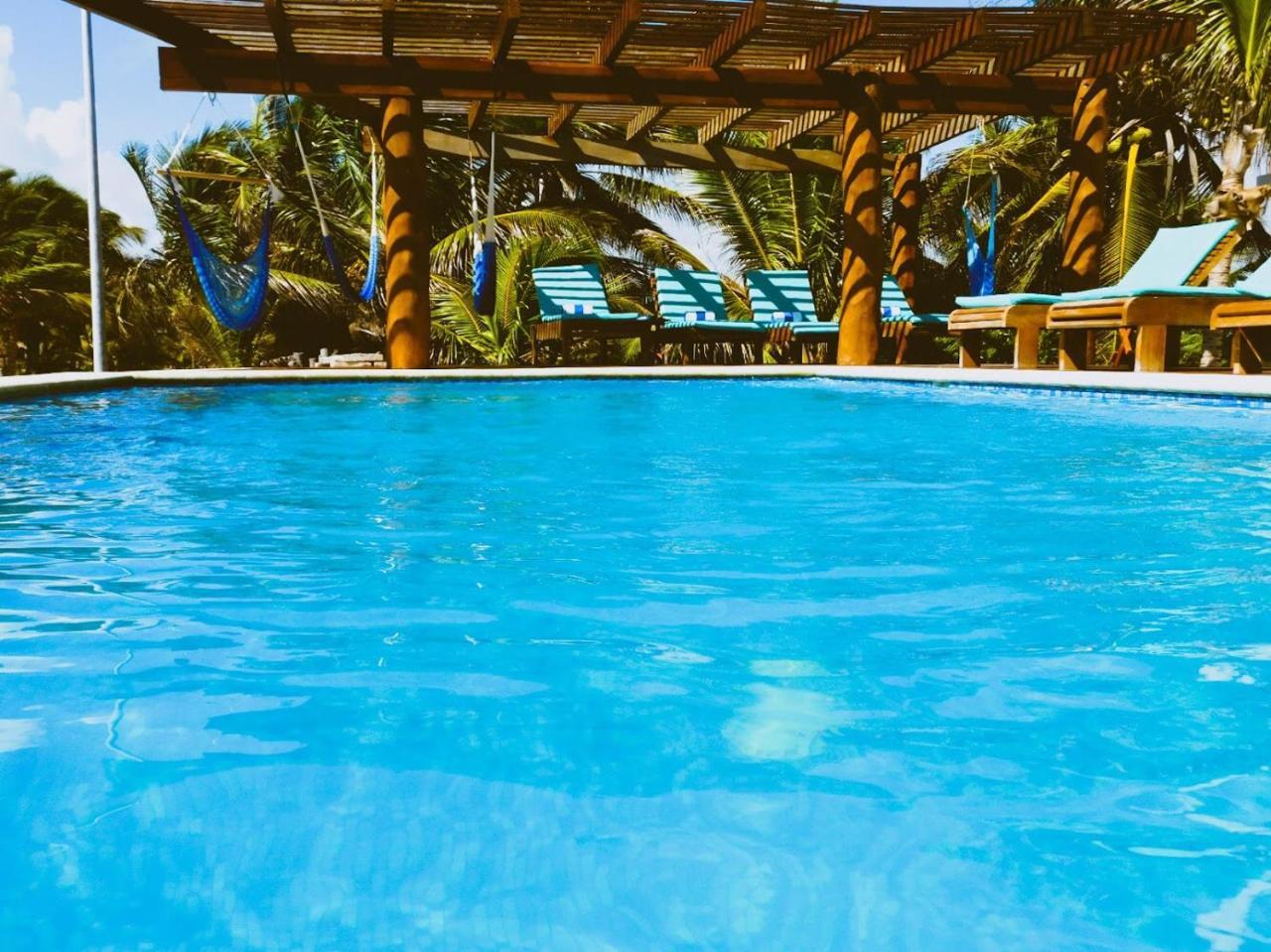 Aquastar By Rt Vacation Rentals Mahahual Exterior foto